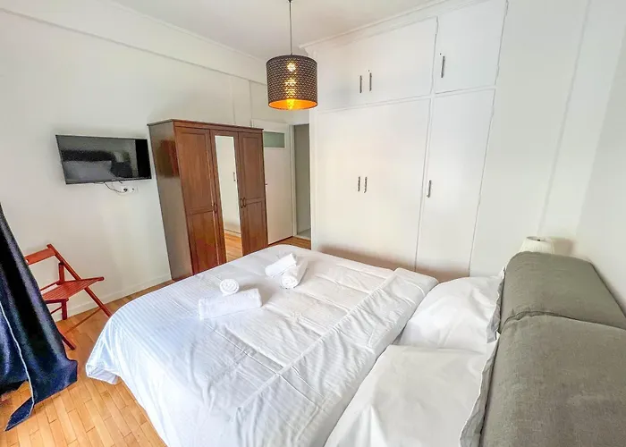 Family Two Bedroom Apartment Benaki